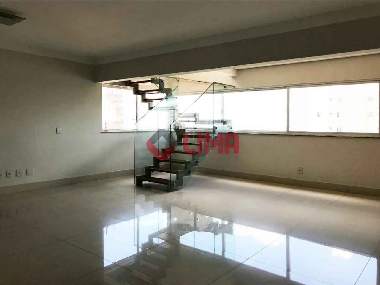 Apartamento para venda com 200 m² e 4 quartos sendo 4 suites em Jardim América, Bauru - SP
