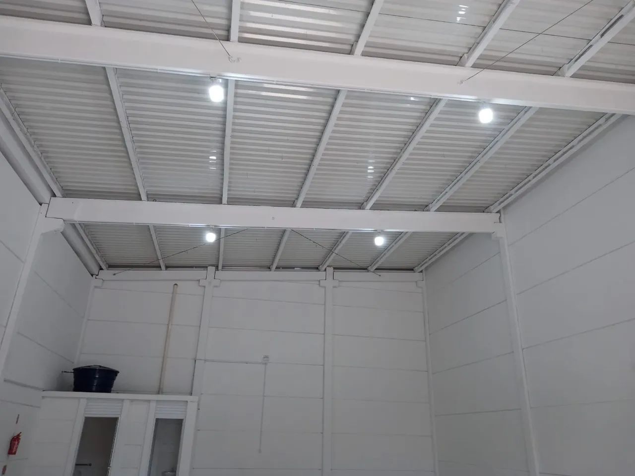 Aluga-se galpão/Sala comercial - Foto 2