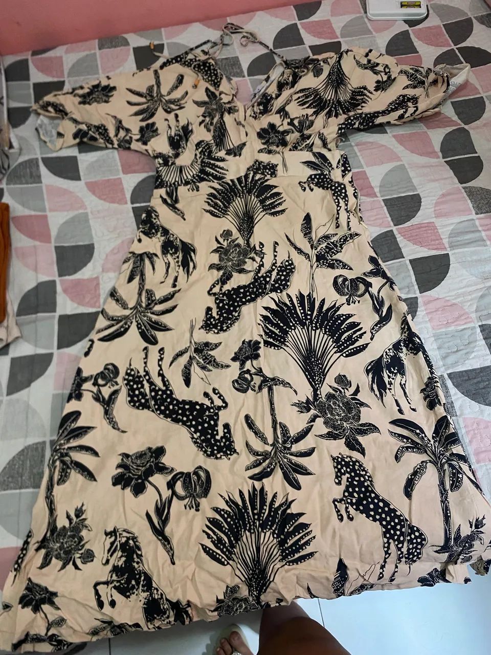 Vestido mídi