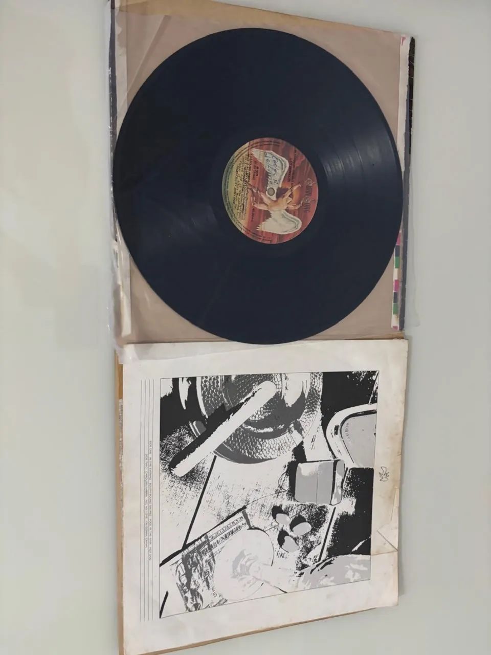 LP Disco de Vinil - Led Zeppelin In Through The Out Door - Foto 3