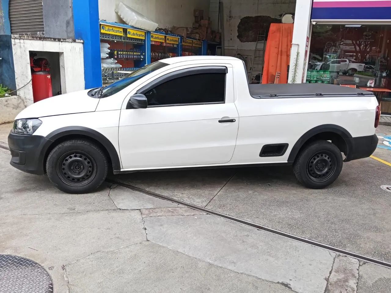 Volkswagen Saveiro 1.6 Mi/ 1.6 Mi Total Flex 8V, foto 2 de 8