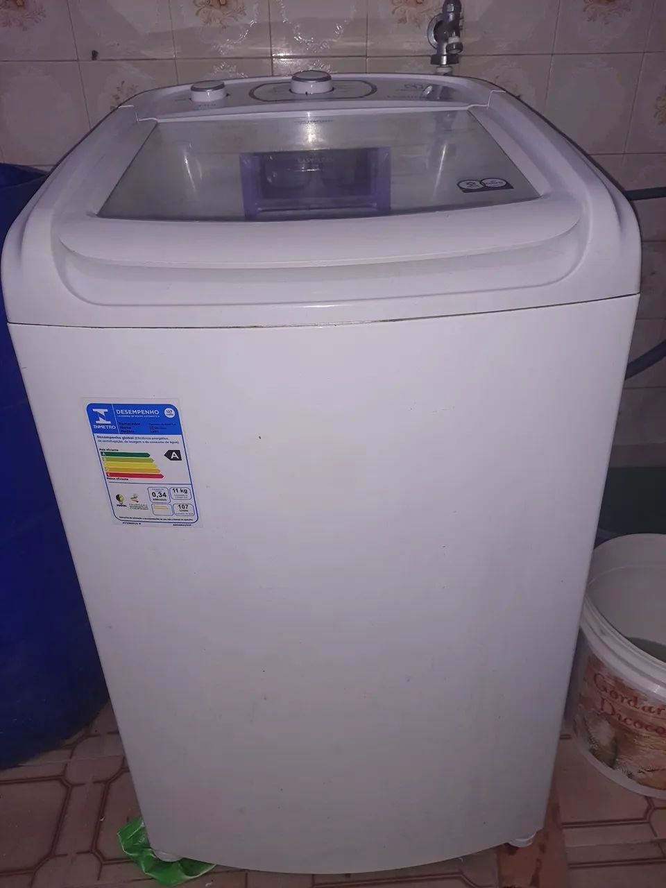 Lavadora Electrolux 11 Kg Mod: LES11 Funcionando com defeito de vazamento! Leiam  - Foto 2