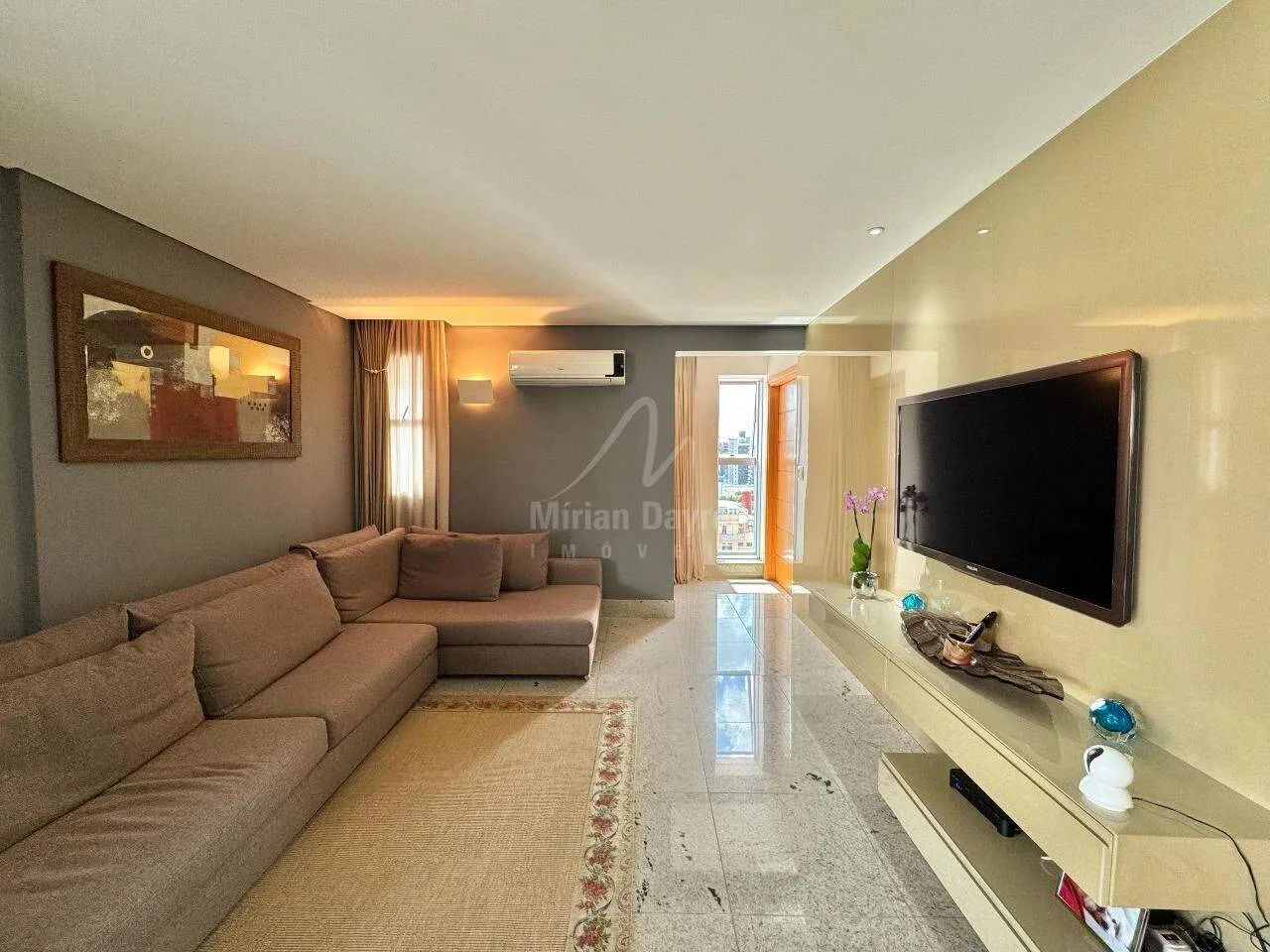 Apartamento com 4 quartos (2 suítes e 2 semi-suítes) no bairro Sion - Foto 2