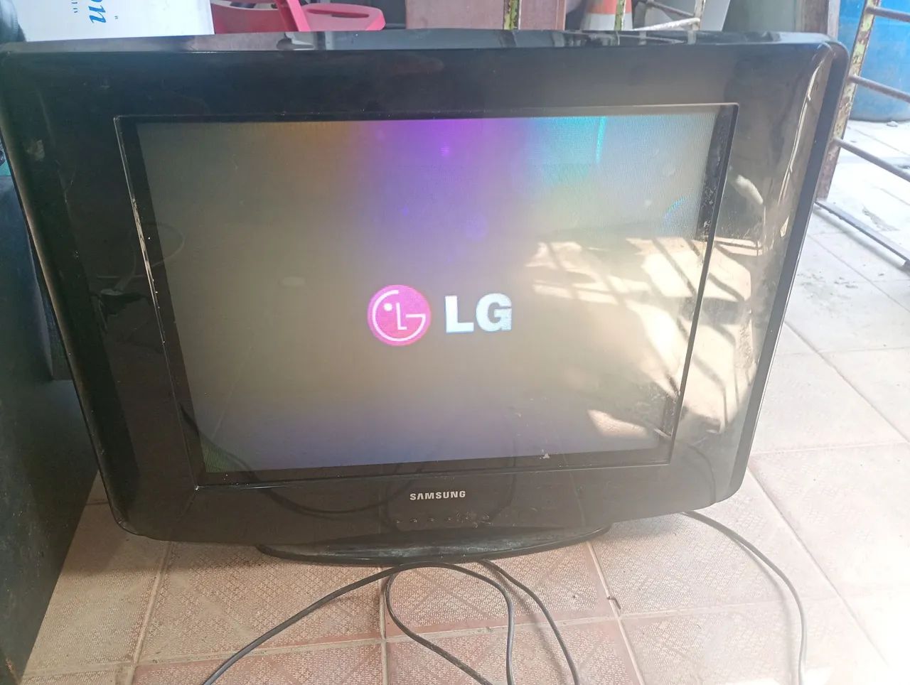 Tv Samsung tubo 21 polegadas sterio 