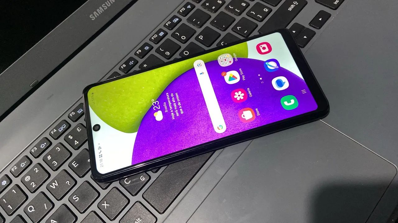 Samsung A52