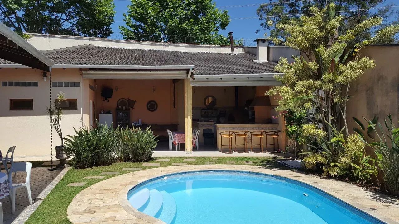 Casa Cond. Nova Higienópolis na Granja Viana - Foto 2