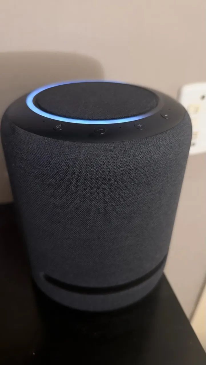 Vendo Amazon echo studio one
