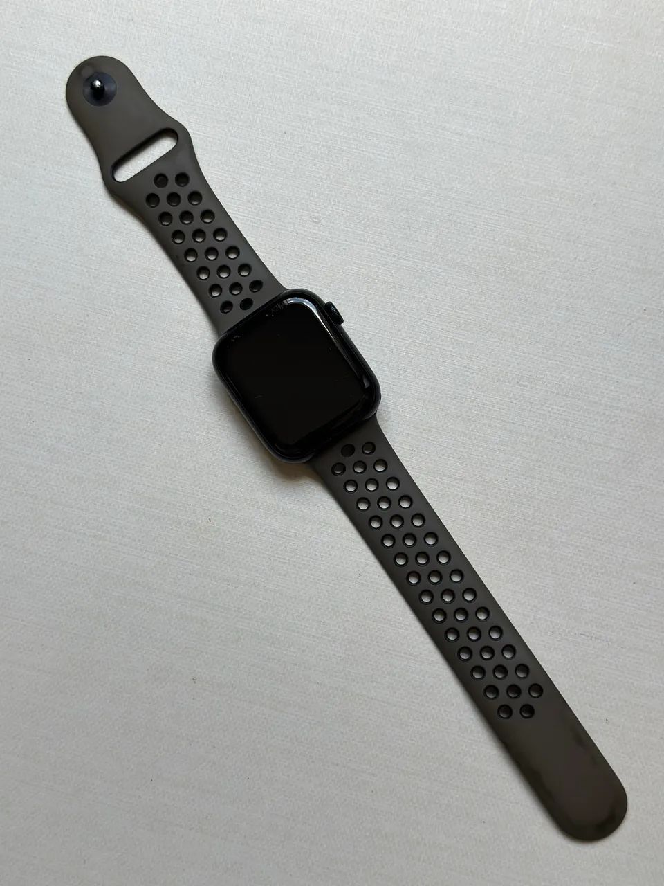 Apple Watch 8 CELULAR GPS - 45mm