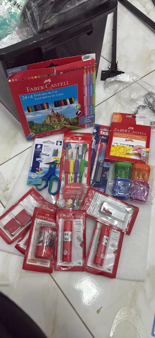 Lote material escolar infantil Faber castell 