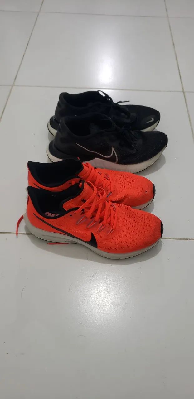Doias Tênis Nike original 