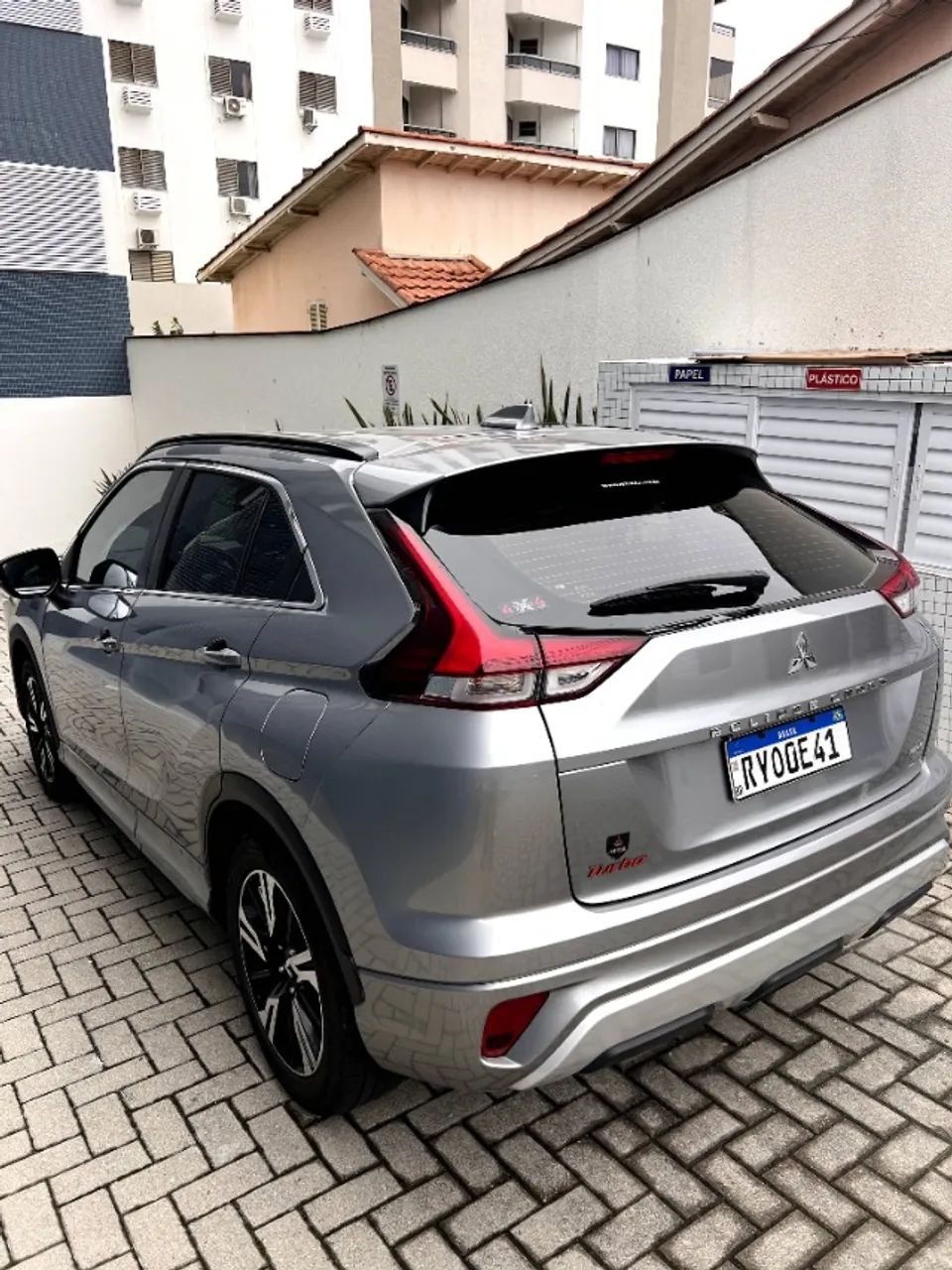 Mitsubishi Eclipse Cross HPE 1.5 16V 165cv AUT 2024 - Foto 2