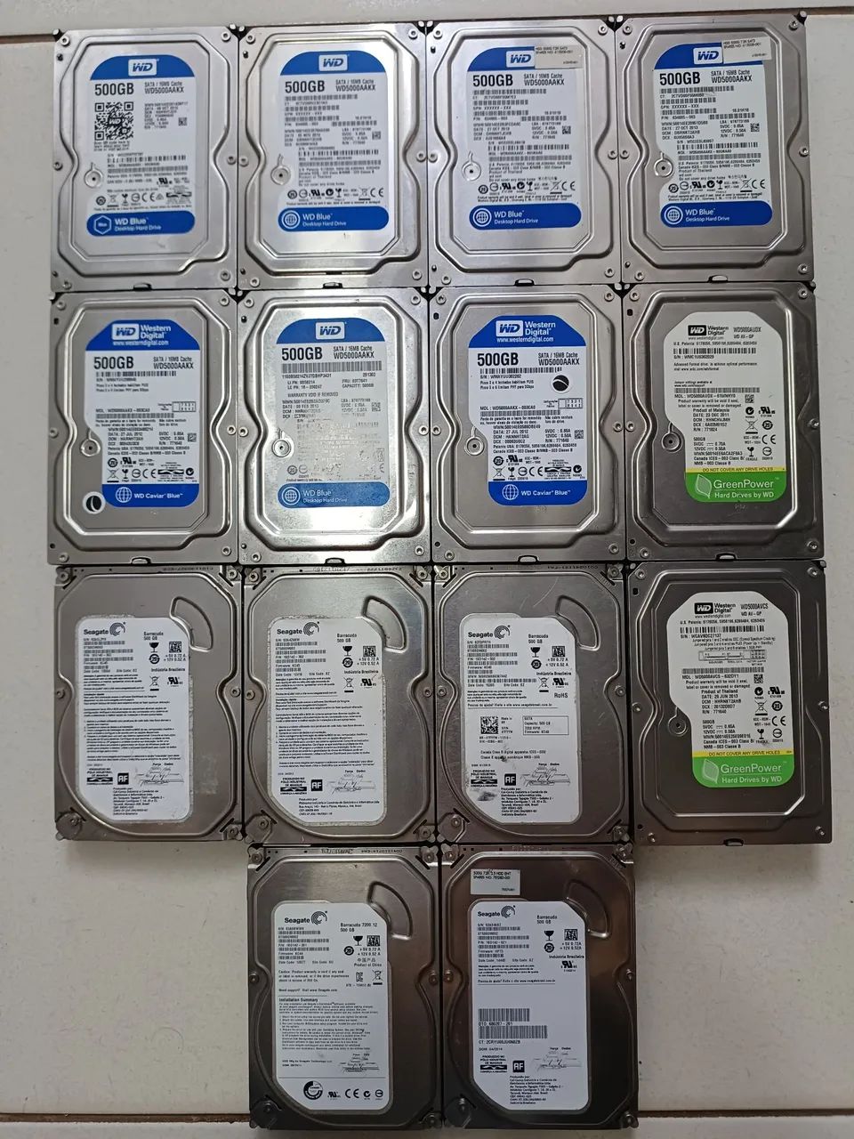 14 Hds 500 Gb desktop CPUs  - Foto 2