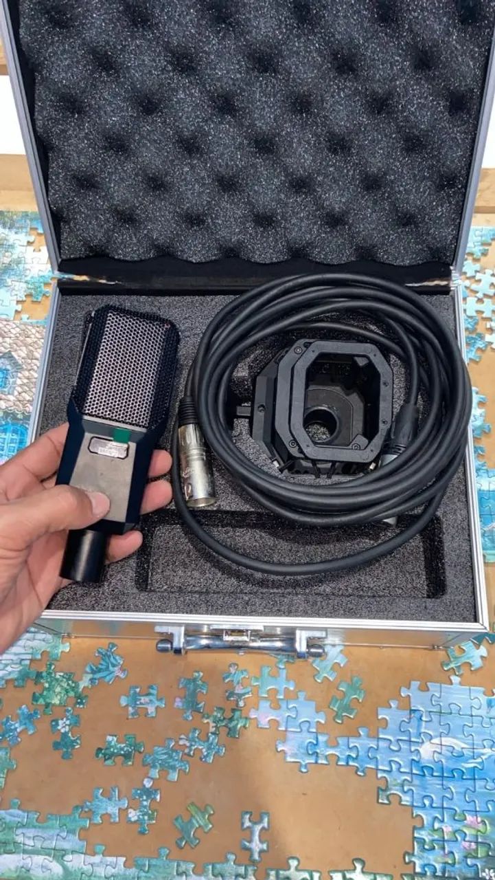 Microfone Arcano + Case + Cabo XLR + Shock Mount - Foto 3