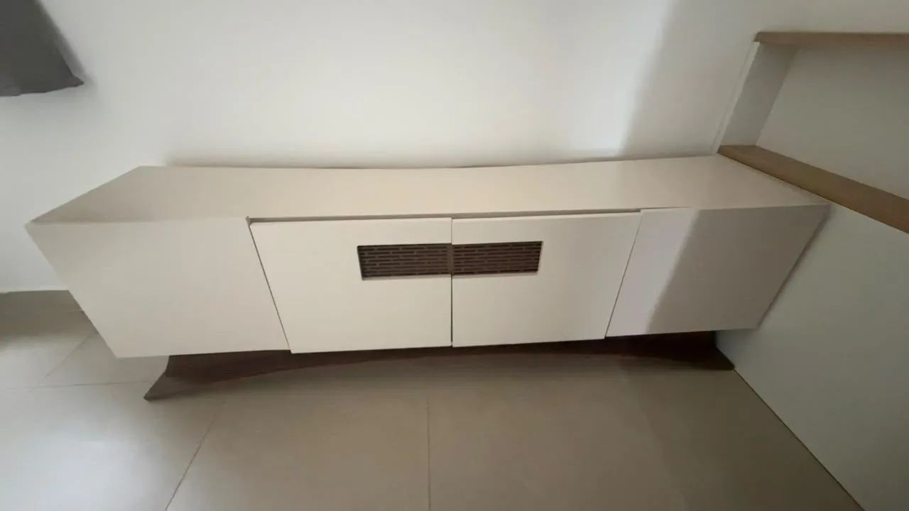 Rack com 4 portas