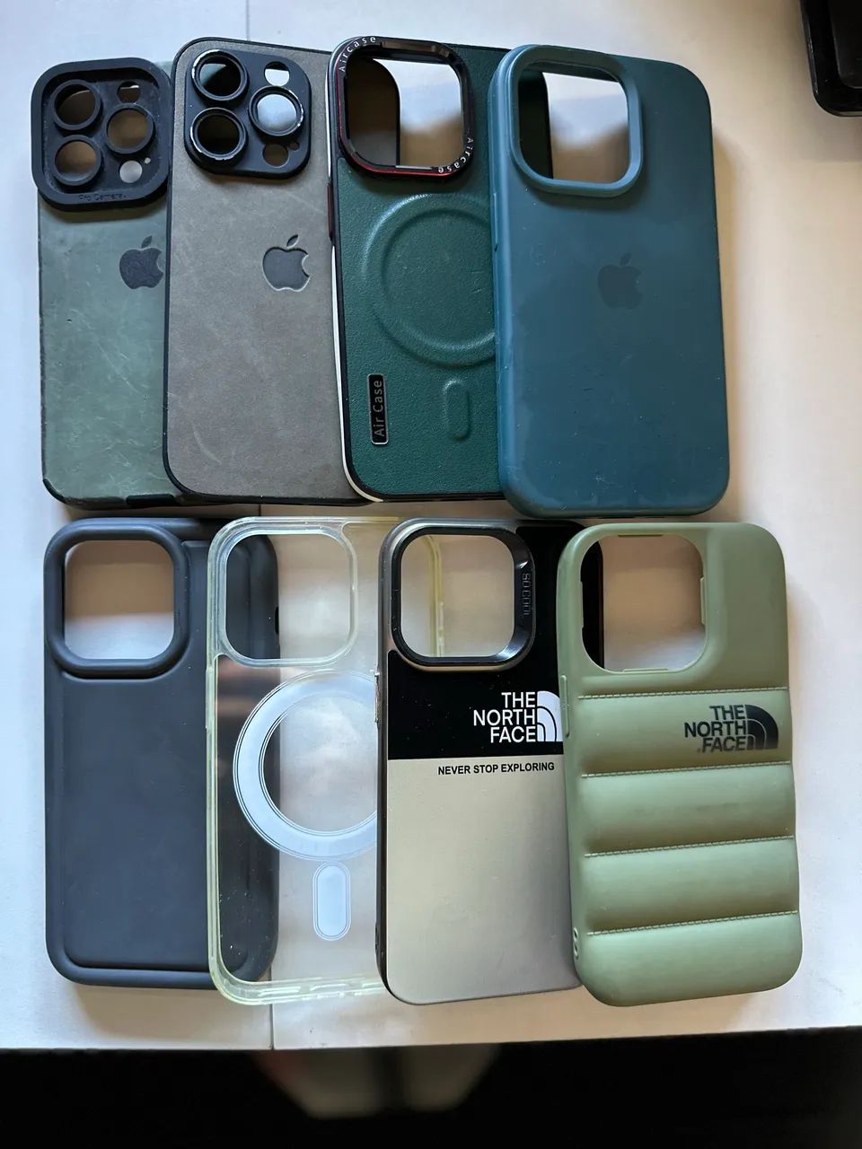 8 capinhas IPhone 14 Pro - Foto 2