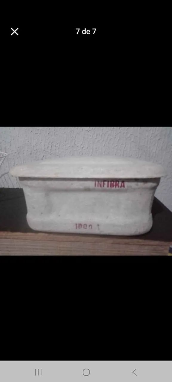 Miniatura caixa de agua antiga para decoraçao