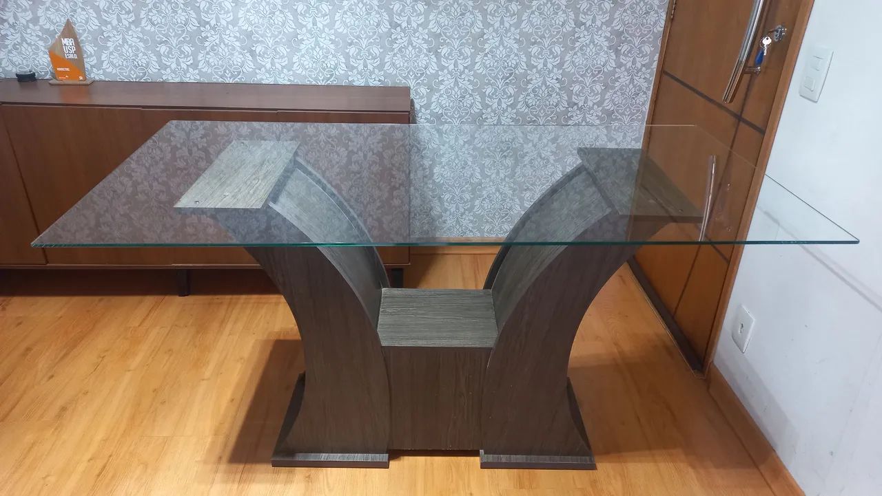 MESA DE JANTAR COM CADEIRAS  - Foto 3