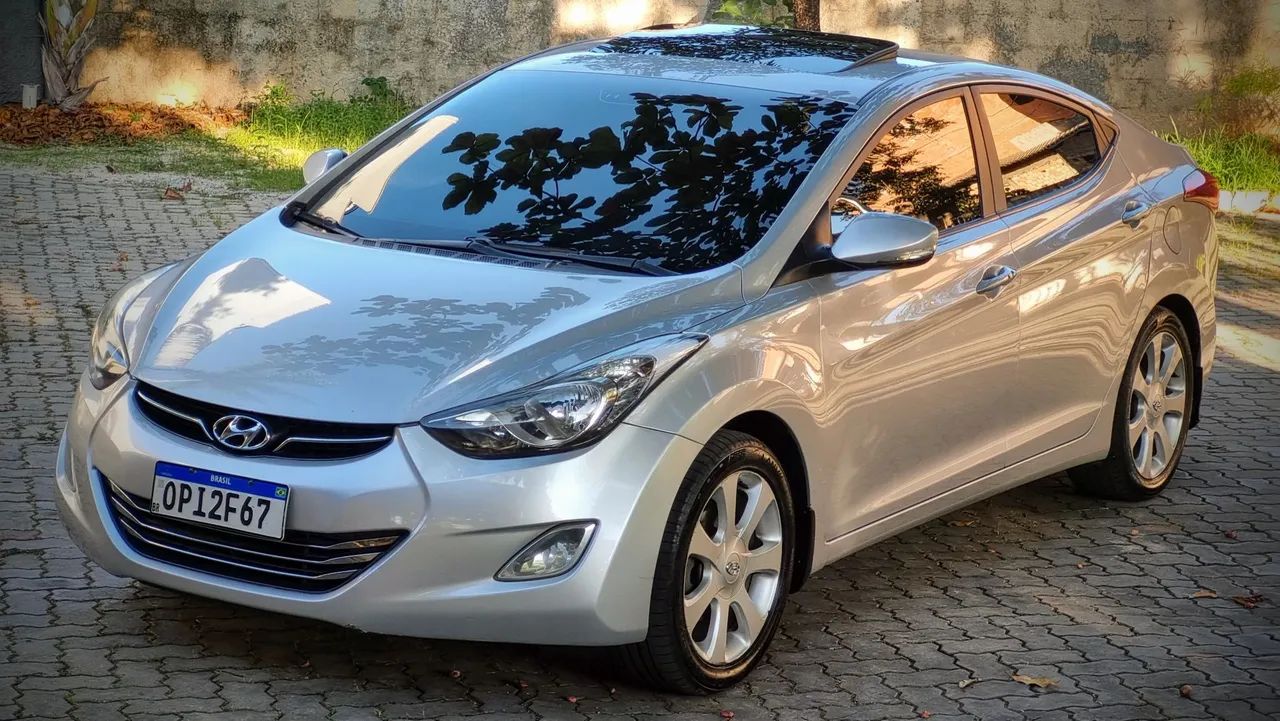 Hyundai Elantra 2013