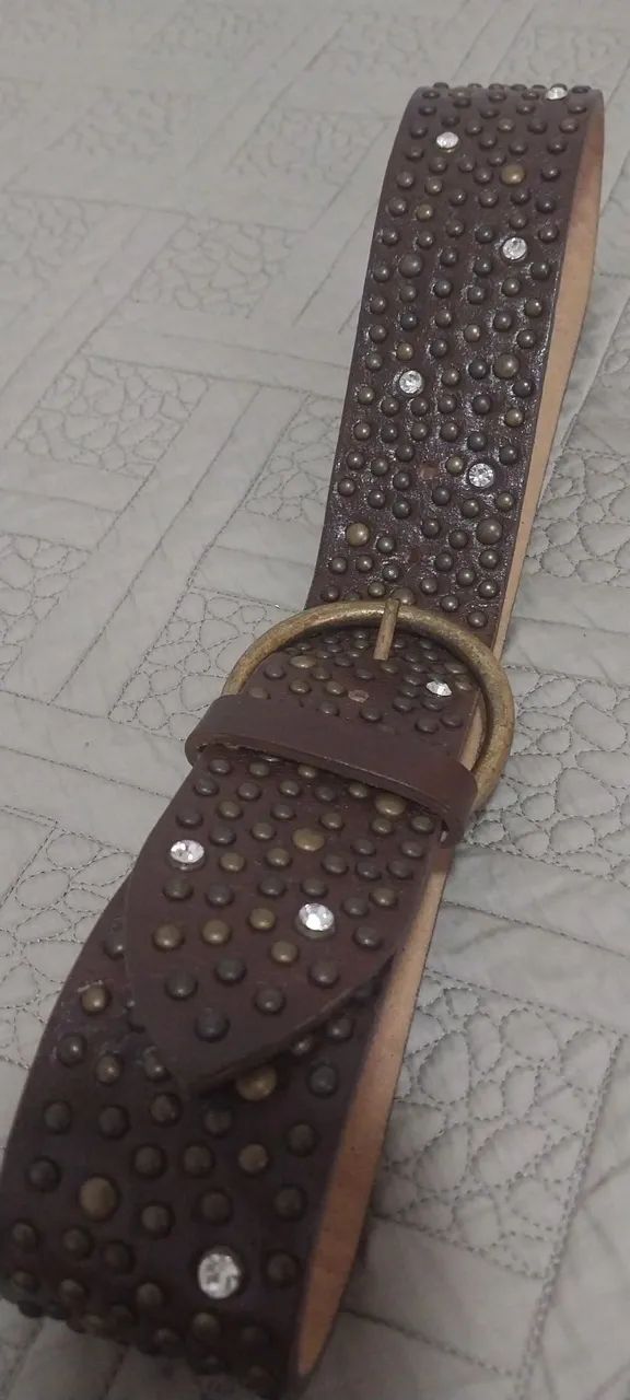 Cinto brooksfield tachas e brilhantes