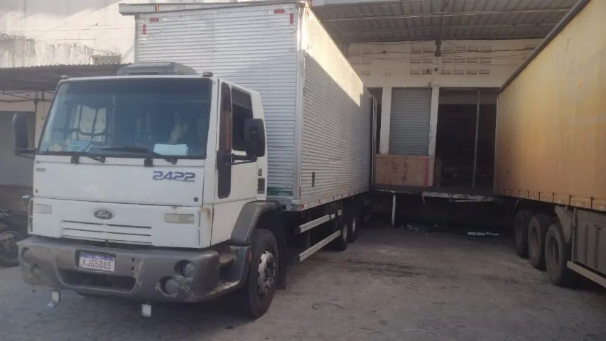 FORD CARGO 2422E - Foto 2