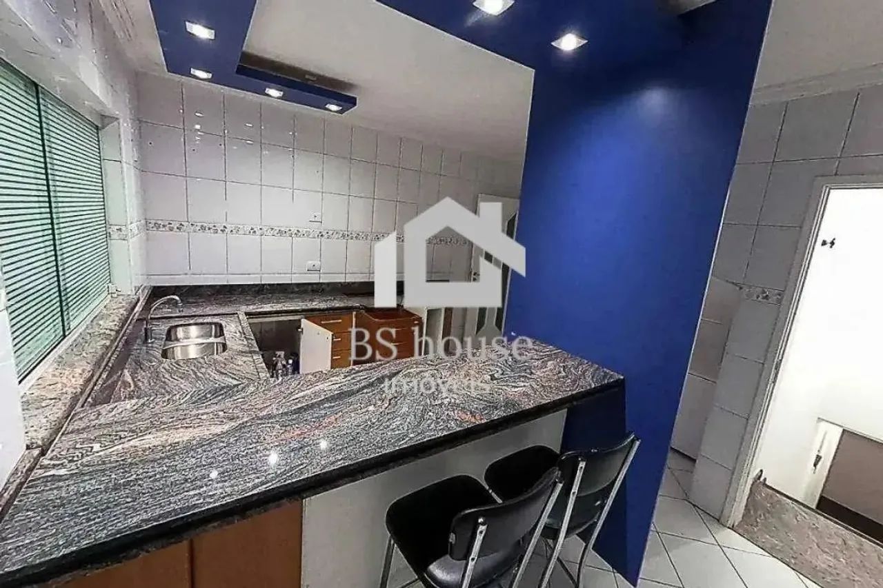 Sobrado com 178m², 3 suítes, 5 banheiros, 2 vagas - Jardim Bela Vista - Foto 2