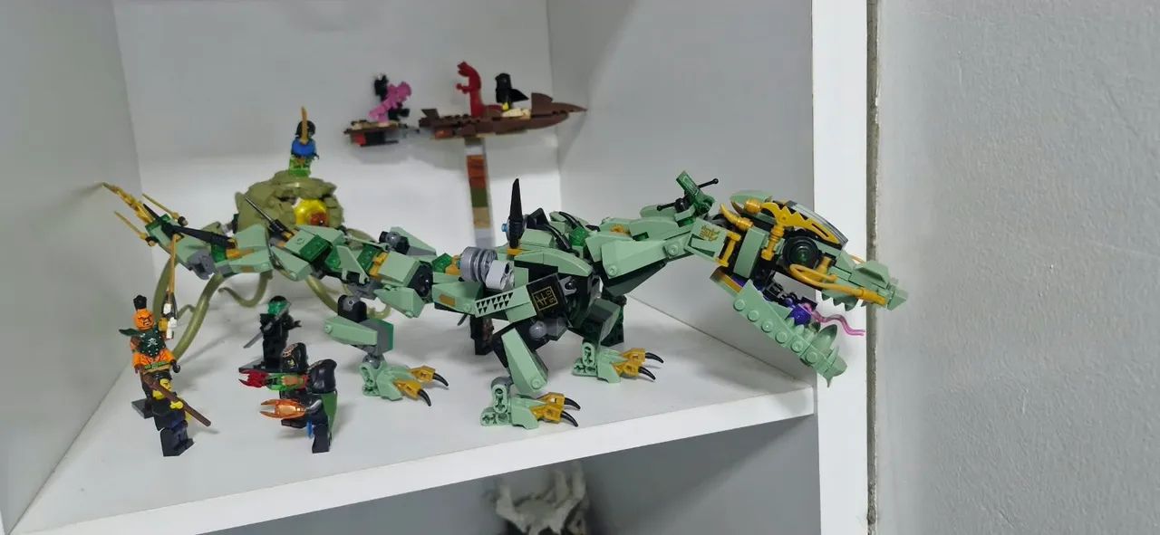Réplica idêntica do set Dragão verde do Lloyd (70612) - Foto 4