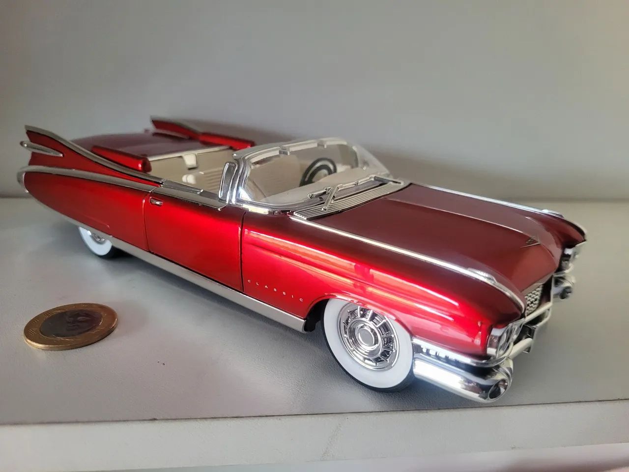 Miniatura Cadillac Eldorado 1/24