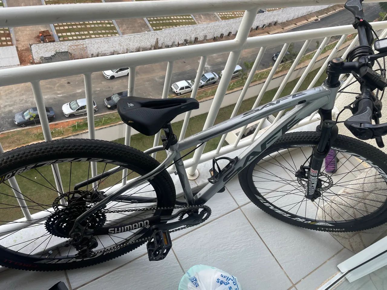 Bicicleta aro 29 de alumínio de trilha  - Foto 4