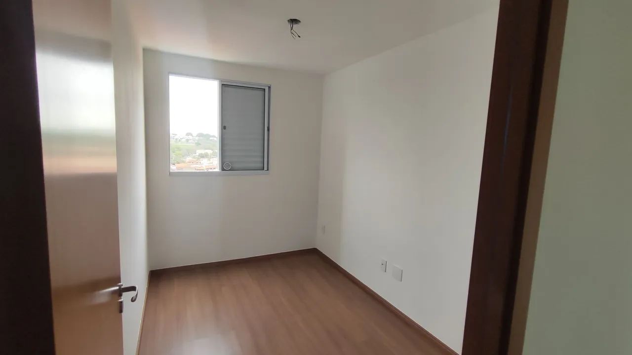 Apartamento novo último andar