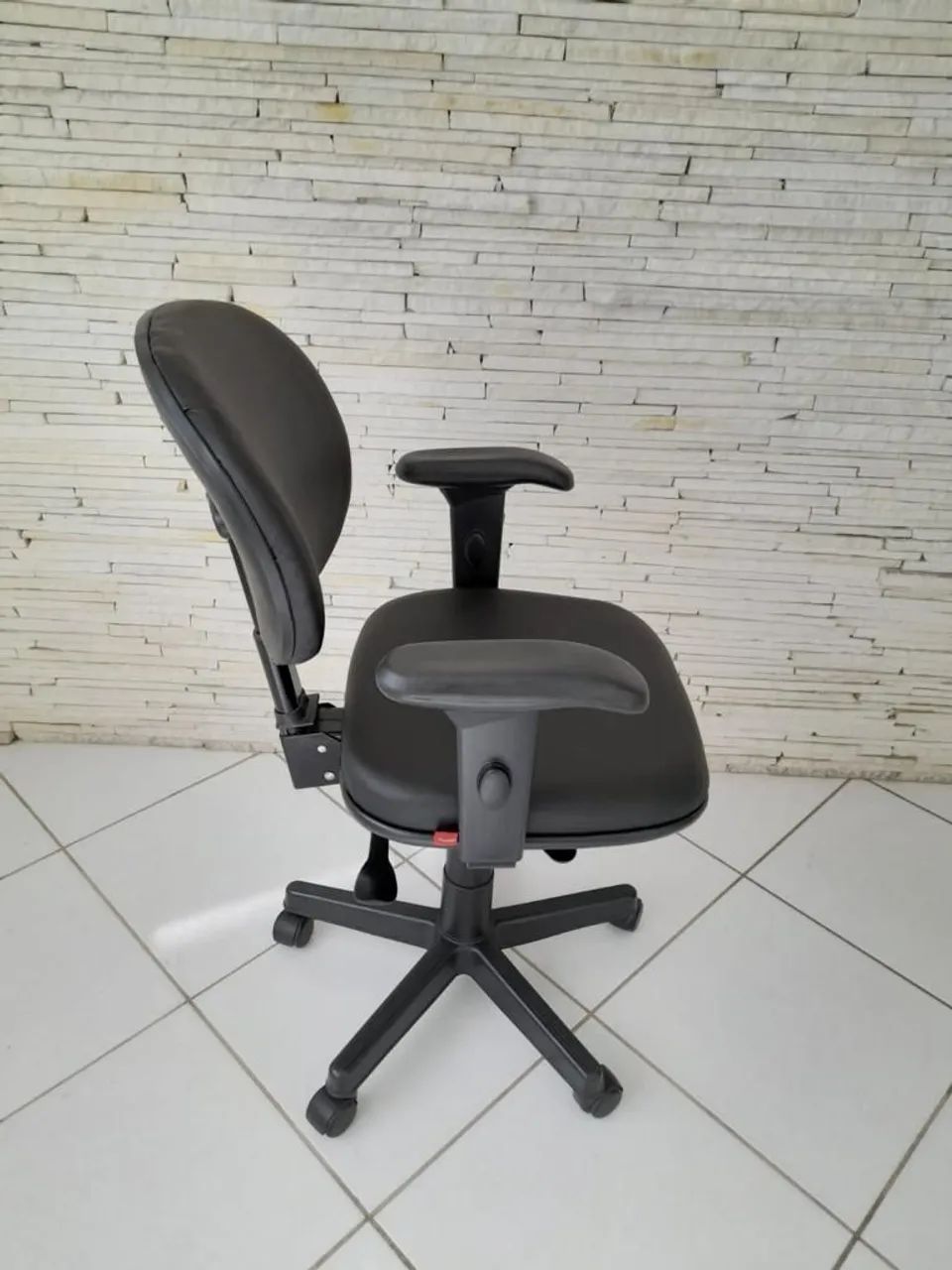Cadeira de escritório Nr17  - Foto 3