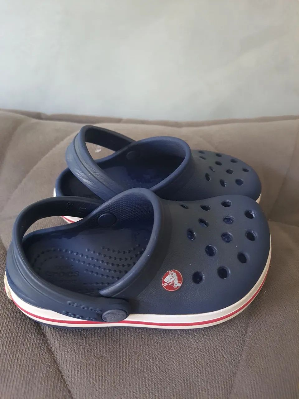 OPORTUNIDADE!!! Crocs infantil  - Foto 2