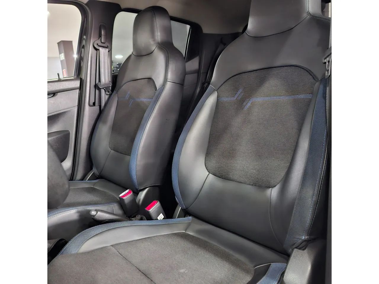 Renault Kwid 1.0 Intense 2023 - Foto 5