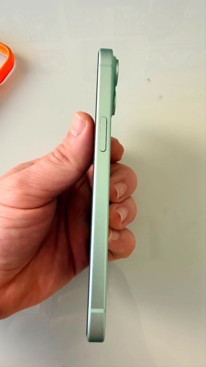Vendo IPhone 15 128gb cor verde - Foto 4