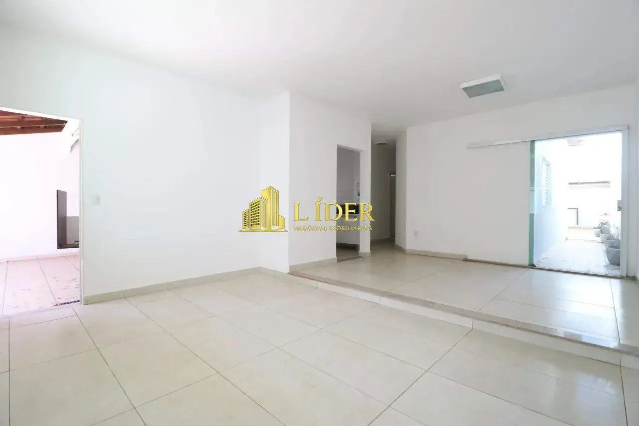 EXCELENTE CASA NO CIDADE JARDIM - Foto 2