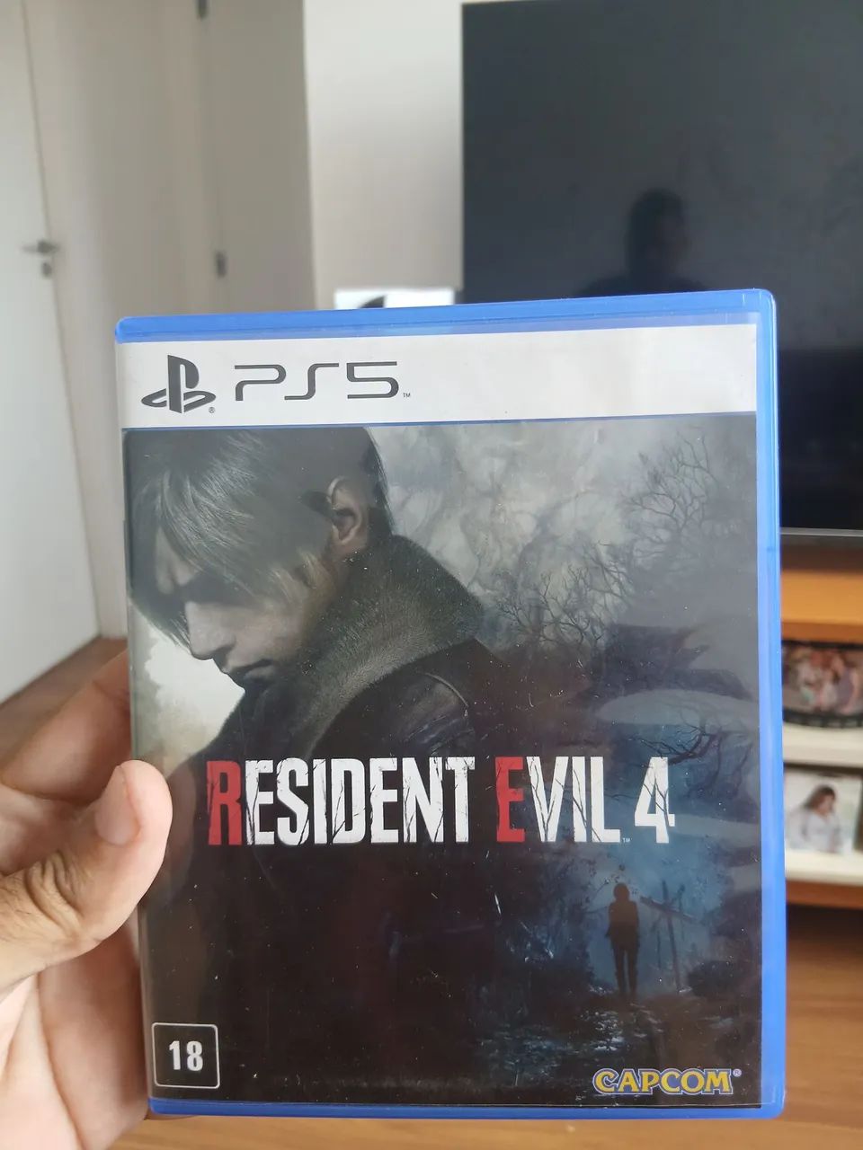 Vendo *Resident  4 Remake R$150, Spider Man R$100, FC24 R$100, , Red Dead 2 R$150,