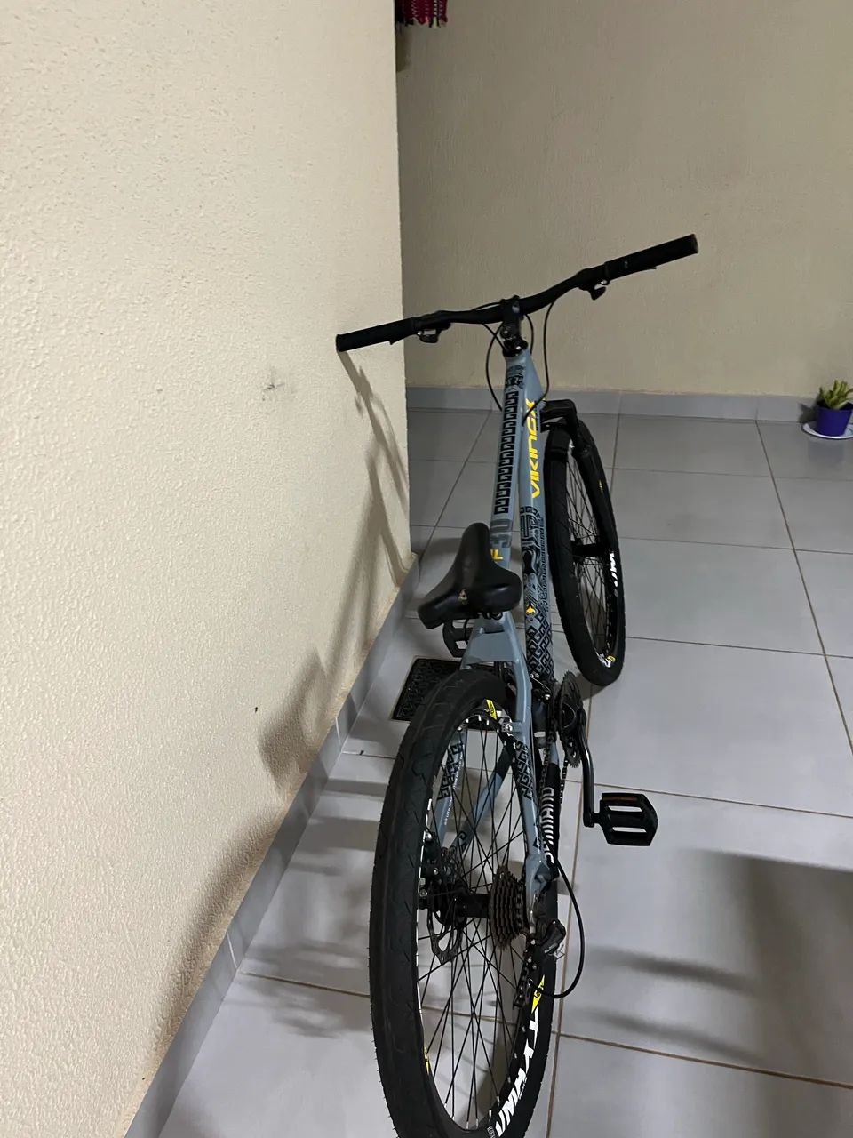bicicleta viking tuff 30 aro 26 - Foto 2