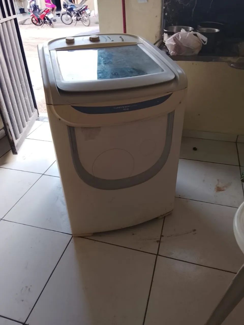 Máquina de lavar Eletrolux 15 kilos  - Foto 2