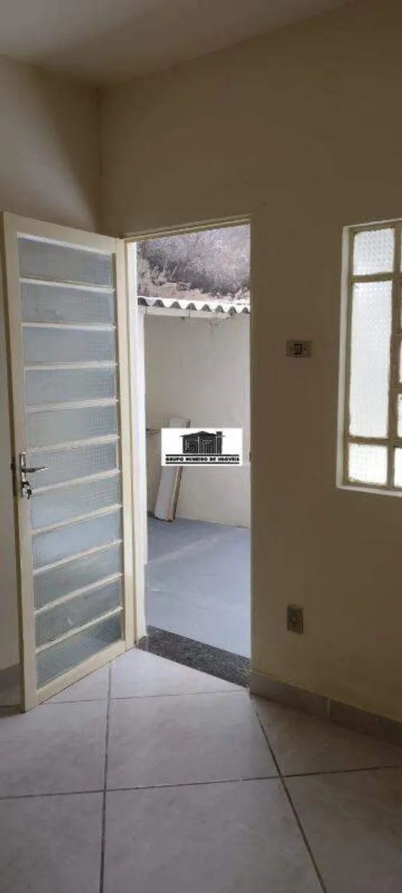 Casa de fundos ,  2 Quartos, 40m², acabamento piso cerâmica - Foto 4