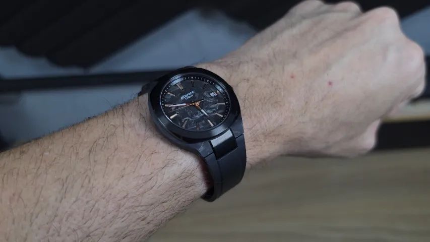 Relógio Casio EFK-200XPB 38mm automático carbono - Foto 2
