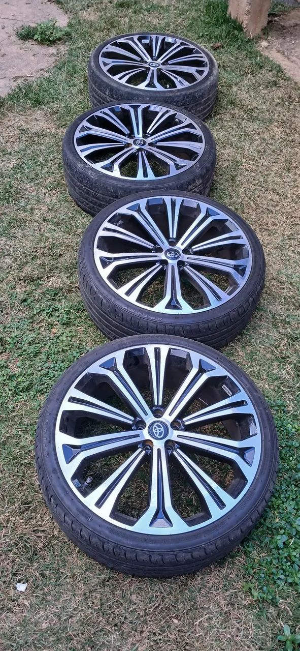 Carros roda aro 20 do corolla 