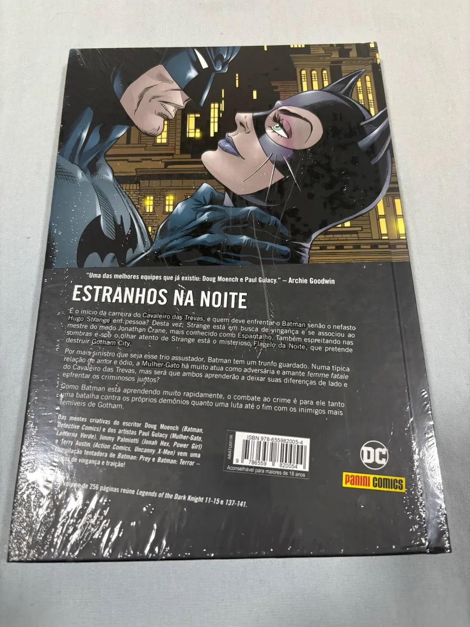 Batman Acossado - Panini - Foto 2