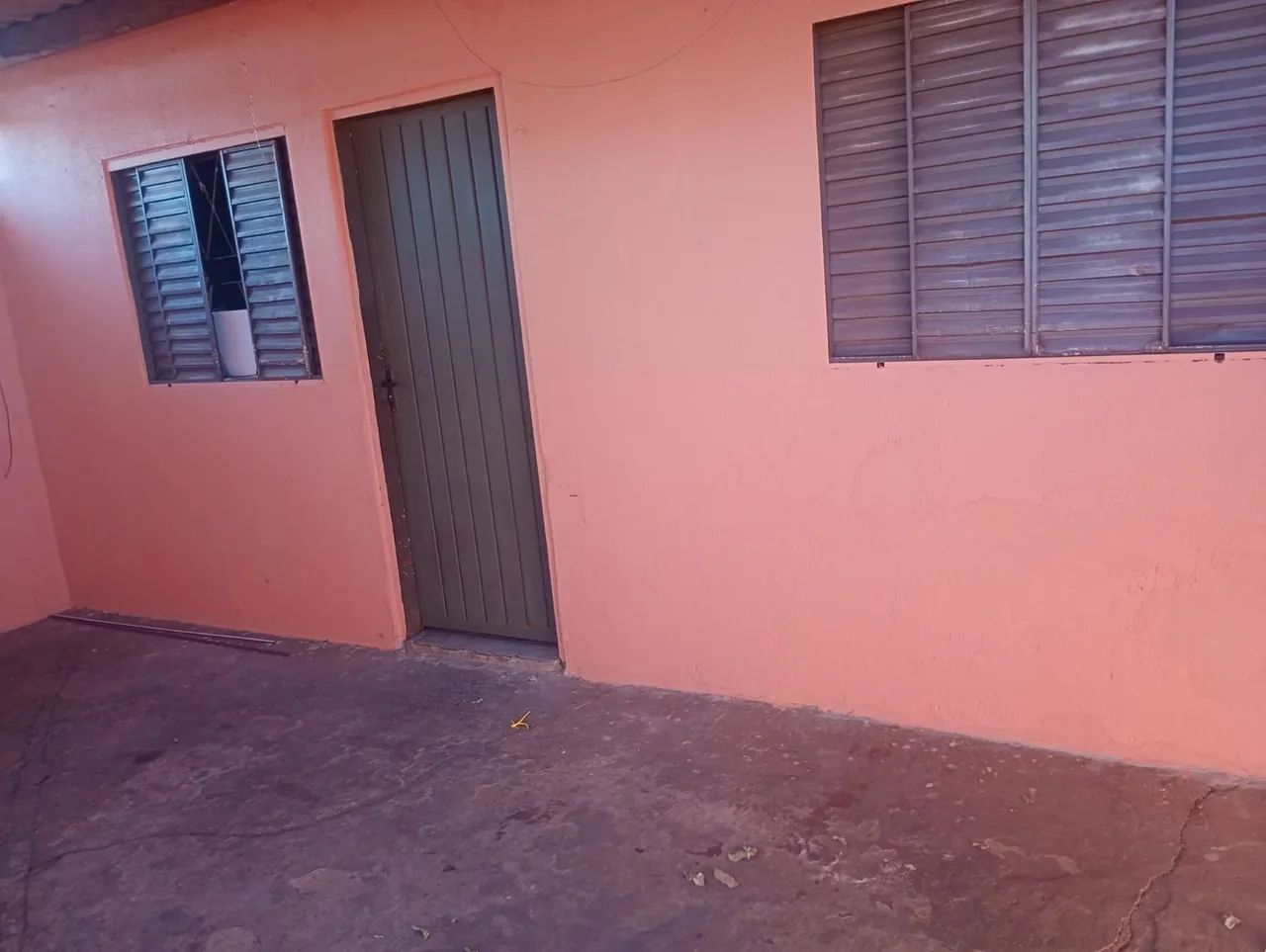 Vendo terreno com 3 casas nele R$230.000,00 - Foto 4