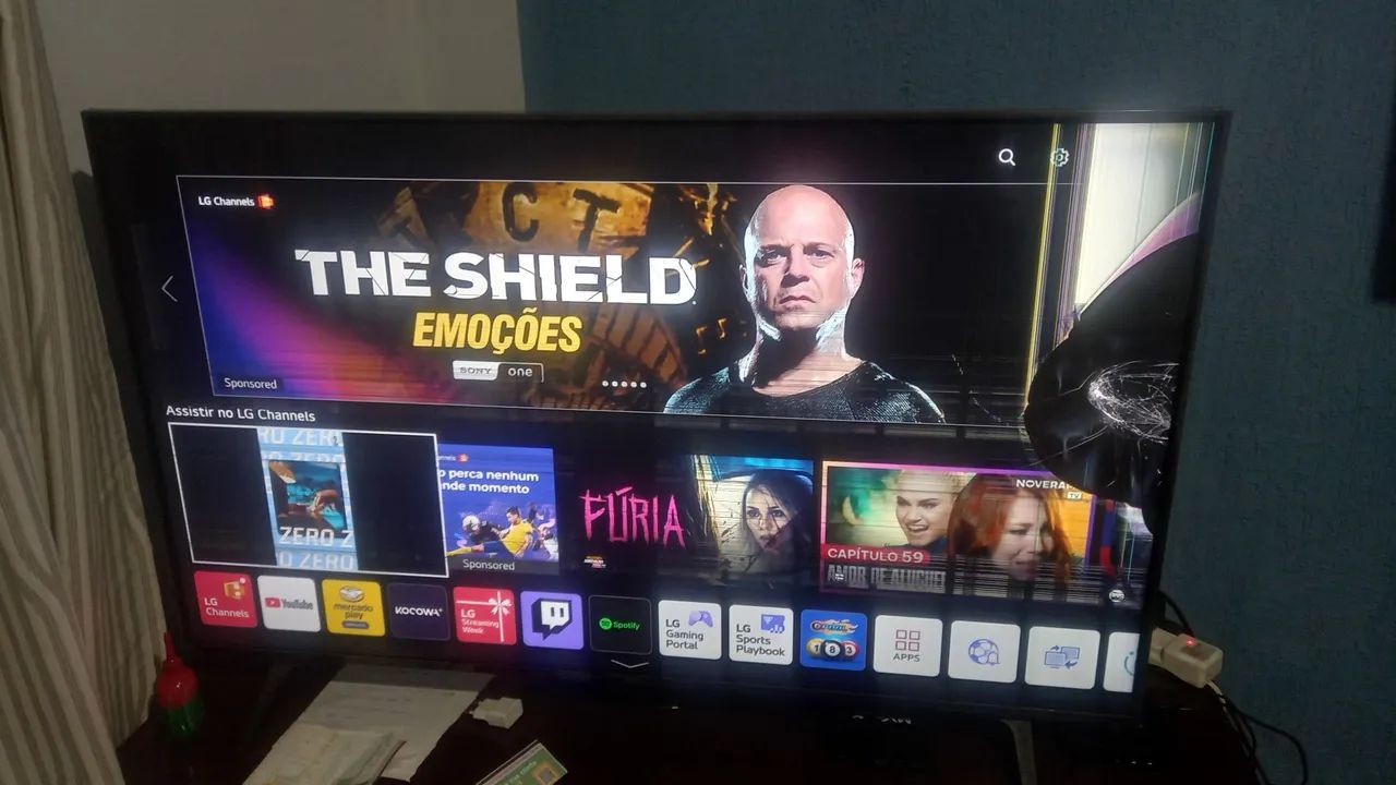 Smart TV LG 50 polegadas TELA Defeito 