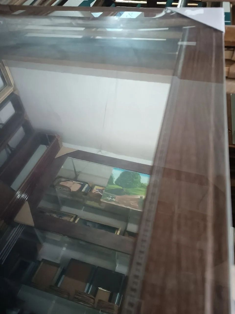 Espelho de Luxo Moldura na cor Marrom rustico - Foto 3