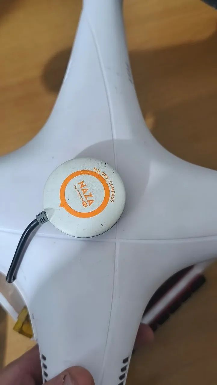 Drone DJI PHANTOM COM CÂMERA 4K 2 controles (LER A DESCRIÇÃO!!!! - Foto 3