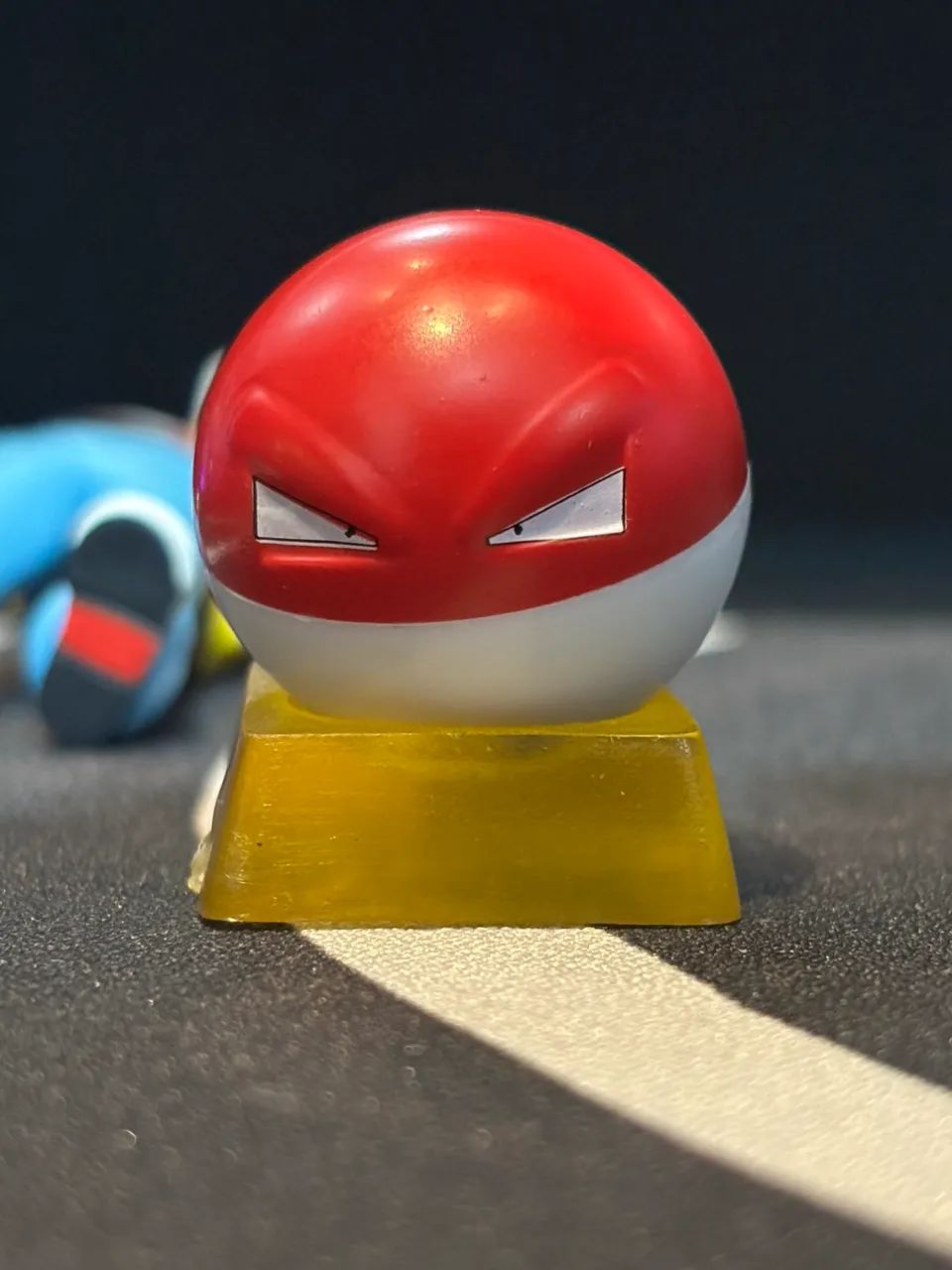 Pokémon Voltorb Scale 1/20 figure PVC