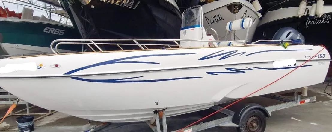 Lancha FLYFISH 19  - 115 Yamaha 4T 