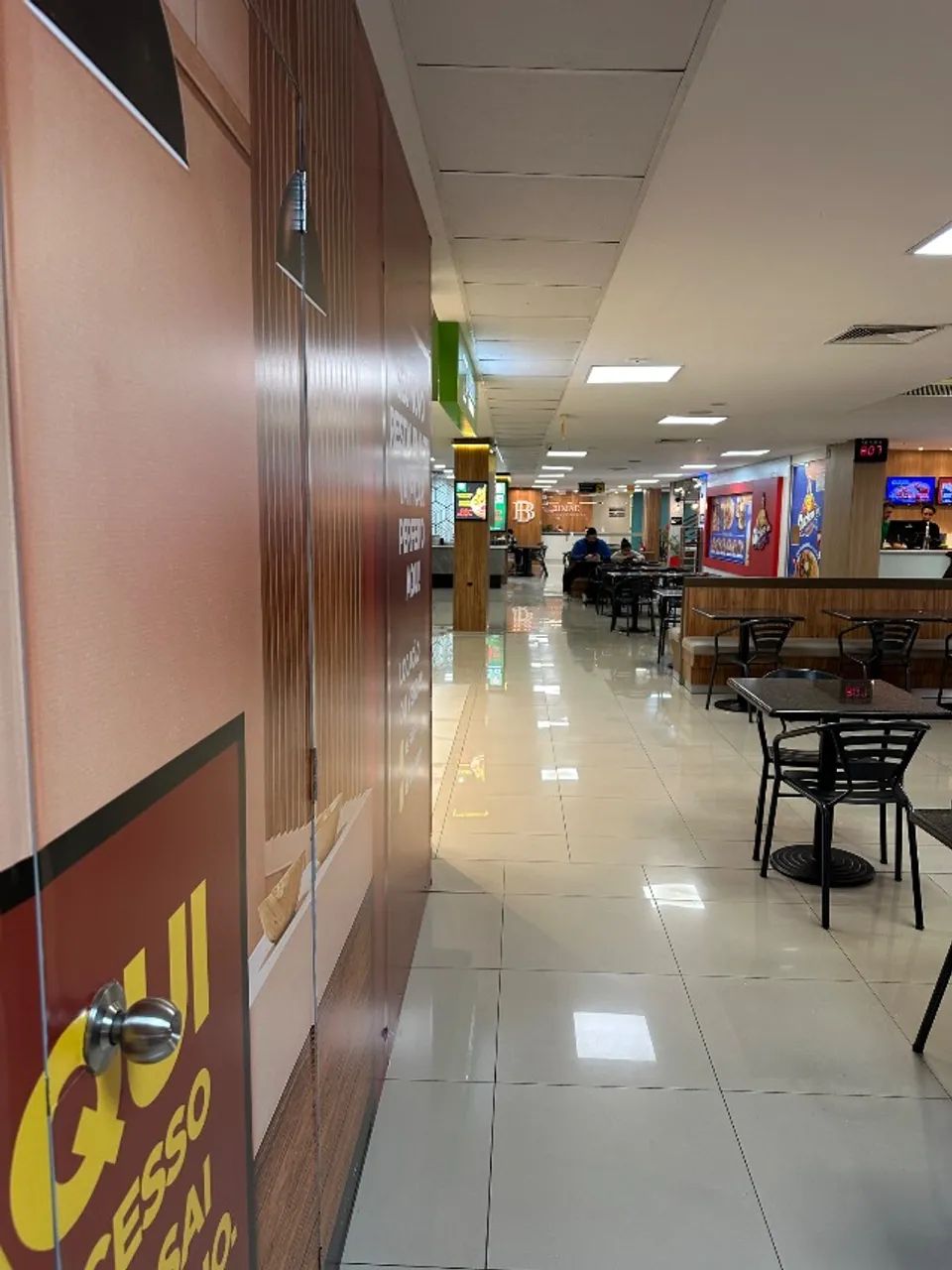 Sala no shopping Della em centro de Criciúma - Foto 5