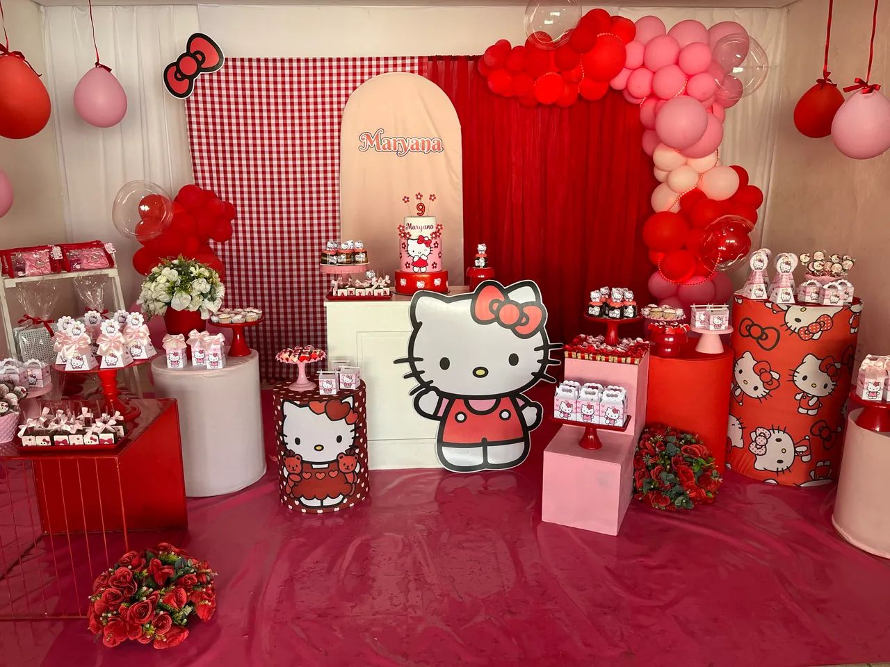Bolo fake + display da Hello Kitty  - Foto 5