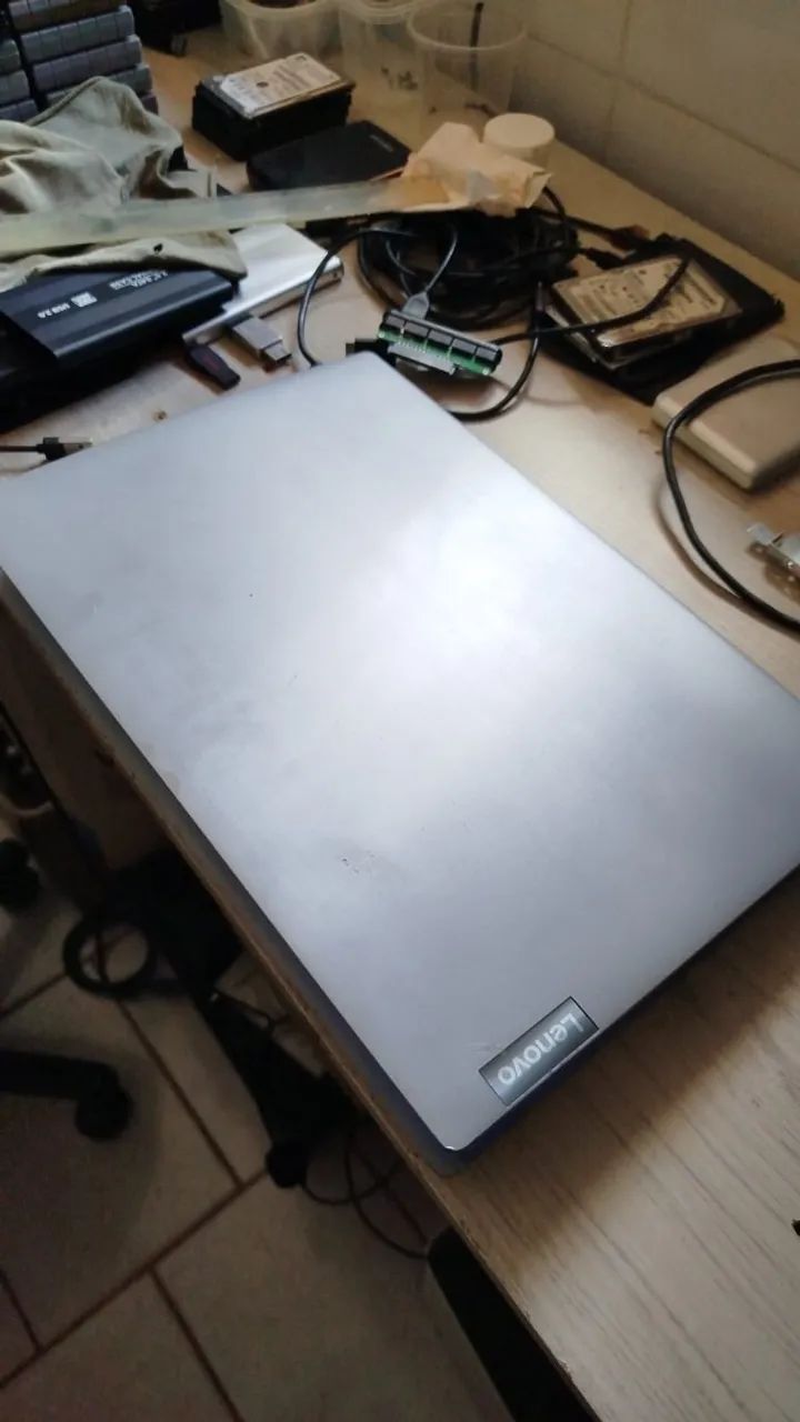 Notebook Lenovo Celeron c/ defeito teclado - Foto 2